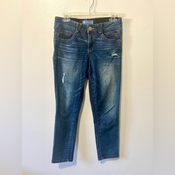 Democracy "Ab"Solution Tapered Cropped Jean - Size 4P (29") - Picture 6 of 12